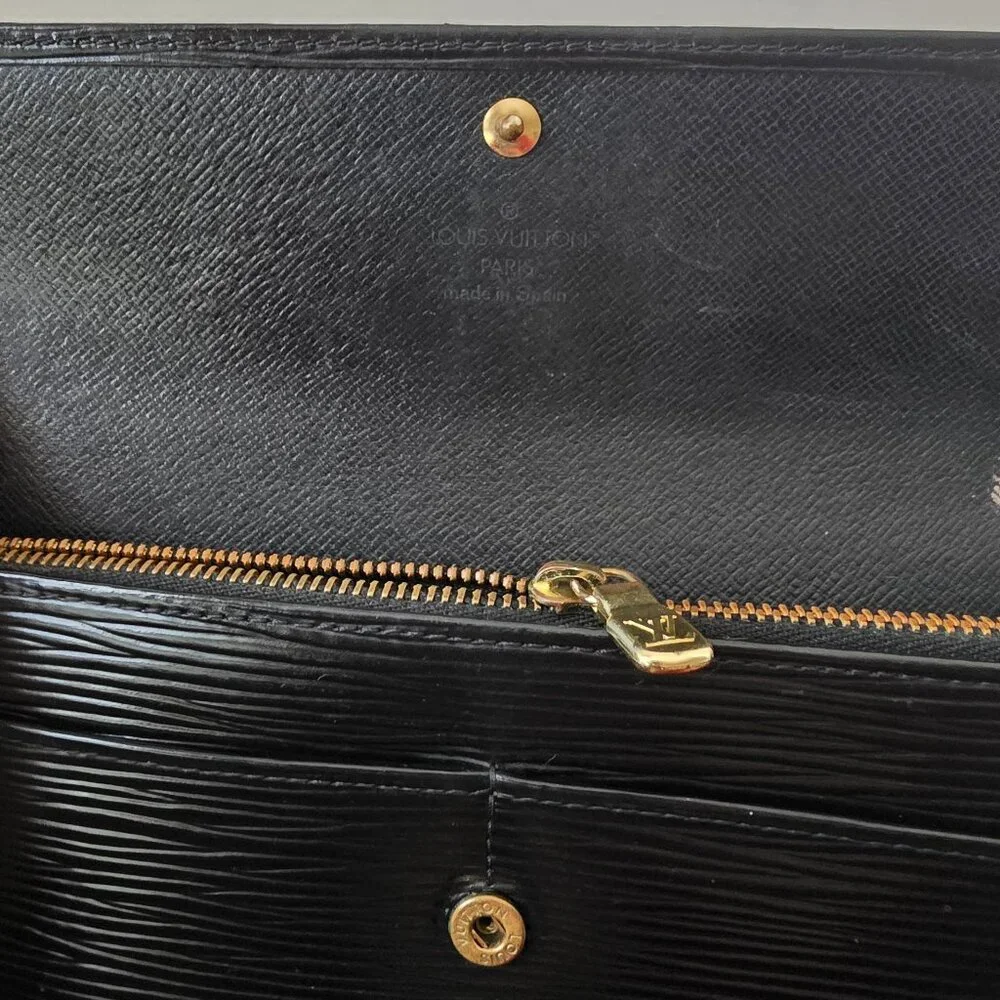 Pre-loved Louis Vuitton Portefeuille Sarah long wallet - Picture 6 of 6